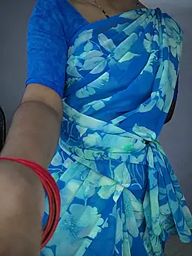 Snapshot of lovelygirl4567 chatting on July 6, 2026, 3:35 am lovelygirl4567 online show from July 6, 2026, 3:35 am
