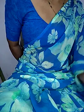 Snapshot of lovelygirl4567 chatting on July 16, 2026, 3:42 pm lovelygirl4567 online show from July 16, 2026, 3:42 pm