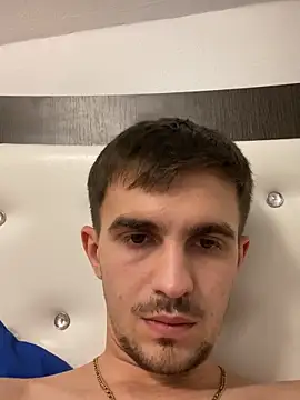 Snapshot of Demonpull69 chatting on November 17, 2025, 7:29 pm Demonpull69 online show from November 17, 2025, 7:29 pm