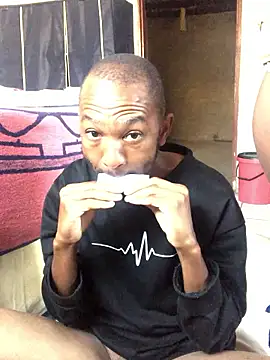 Snapshot of MKbesxxx chatting on January 6, 2026, 4:16 am MKbesxxx online show from January 6, 2026, 4:16 am