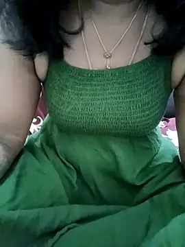 Snapshot of Tamil_Vishalini chatting on November 8, 2025, 5:49 pm Tamil Vishalini online show from November 8, 2025, 5:49 pm