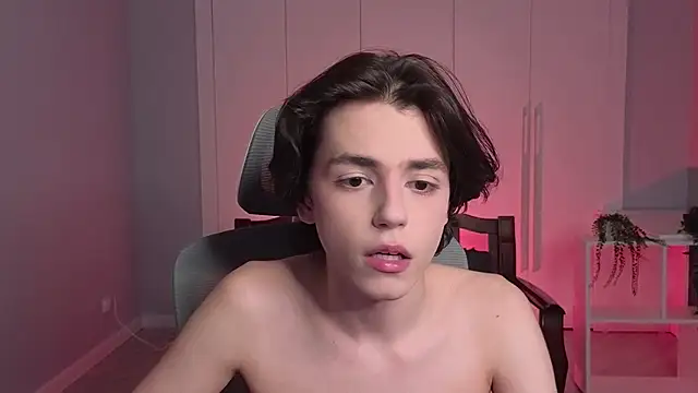 Snapshot of b0y_fantasy chatting on January 23, 2025, 9:07 pm b0y fantasy online show from January 23, 2025, 9:07 pm