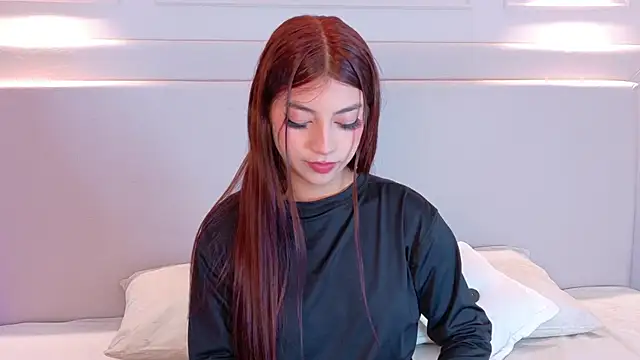 Snapshot of NickyBelmonth chatting on March 11, 2025, 11:55 am NickyBelmonth online show from March 11, 2025, 11:55 am