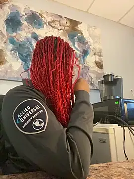 DamnBubbles online show from February 9, 2025, 10:11 pm