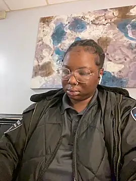 DamnBubbles online show from March 23, 2025, 12:47 am