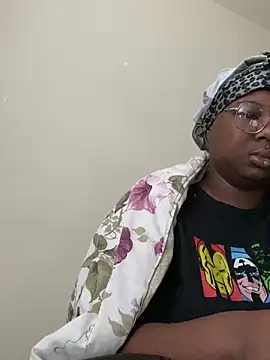 DamnBubbles online show from December 19, 2025, 7:05 pm