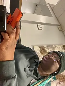 DamnBubbles online show from January 19, 2025, 9:45 pm