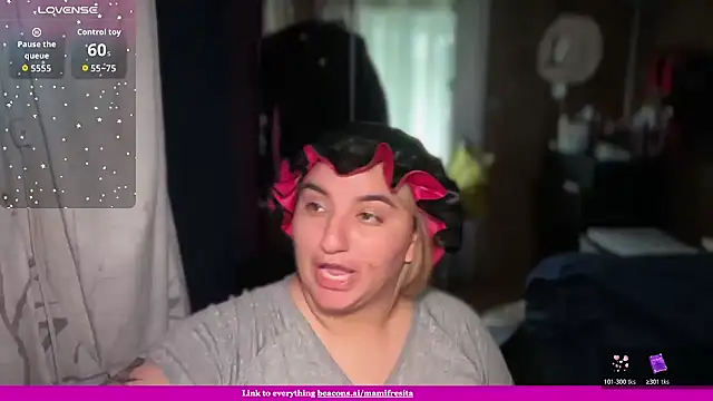 mamifresita online show from July 12, 2026, 1:28 am