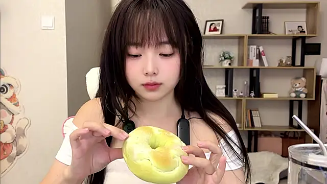 Snapshot of Chenjing0 chatting on October 21, 2025, 2:55 am Chenjing0 online show from October 21, 2025, 2:55 am