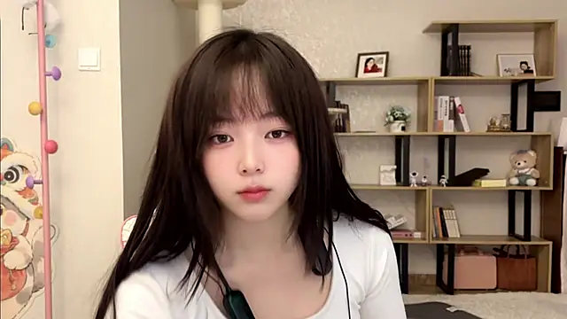 Snapshot of Chenjing0 chatting on October 25, 2025, 2:33 am Chenjing0 online show from October 25, 2025, 2:33 am