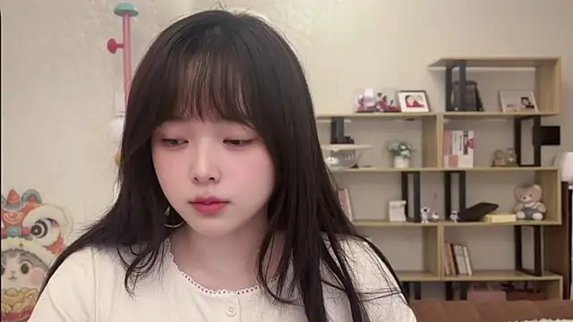 Snapshot of Chenjing0 chatting on November 6, 2025, 12:53 pm Chenjing0 online show from November 6, 2025, 12:53 pm