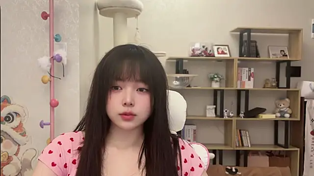 Snapshot of Chenjing0 chatting on November 4, 2025, 3:43 am Chenjing0 online show from November 4, 2025, 3:43 am