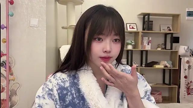 Snapshot of Chenjing0 chatting on November 27, 2025, 4:35 am Chenjing0 online show from November 27, 2025, 4:35 am