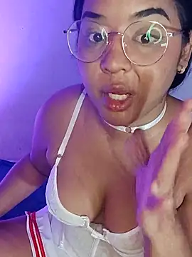 Snapshot of Scarlet_lace chatting on November 13, 2025, 11:25 am Scarlet lace online show from November 13, 2025, 11:25 am