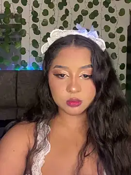 Snapshot of Scarlet_lace chatting on December 13, 2025, 10:49 pm Scarlet lace online show from December 13, 2025, 10:49 pm