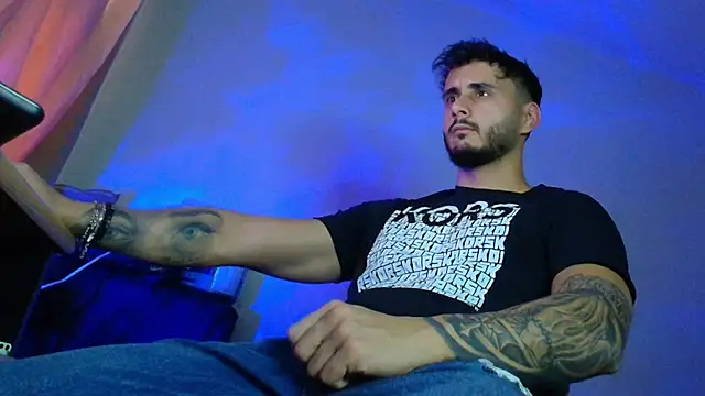 XanderCage99 online show from October 17, 2025, 6:28 am