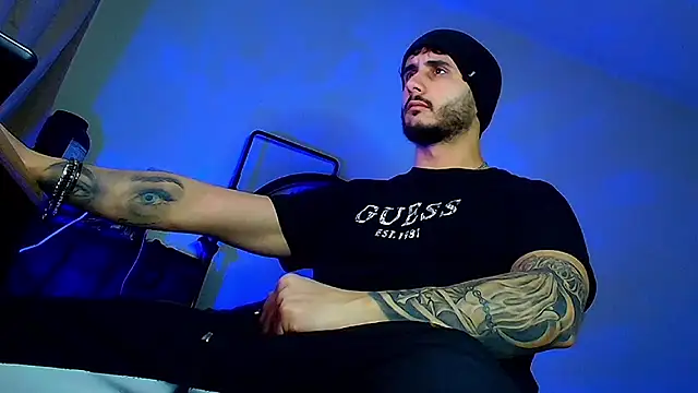 XanderCage99 online show from February 2, 2026, 5:34 pm