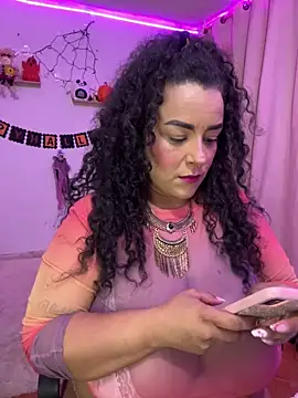 Snapshot of ariadna_cooper chatting on October 29, 2025, 4:44 am ariadna cooper online show from October 29, 2025, 4:44 am