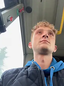 verici34 online show from October 22, 2025, 6:46 am