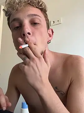 verici34 online show from November 4, 2025, 7:12 am