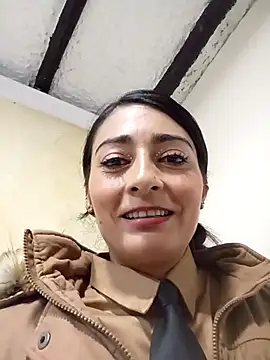 BELLA--26 online show from February 19, 2025, 11:25 pm