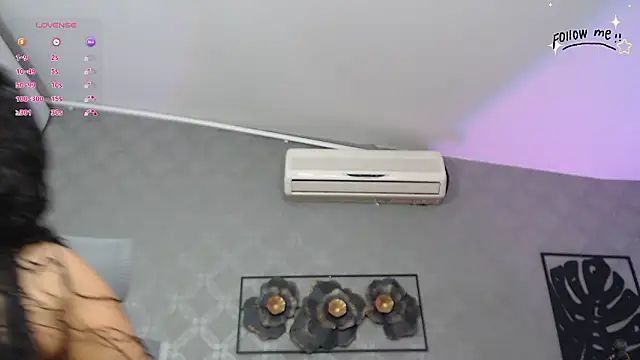 Snapshot of harper_ziu chatting on February 12, 2026, 12:05 pm harper ziu online show from February 12, 2026, 12:05 pm