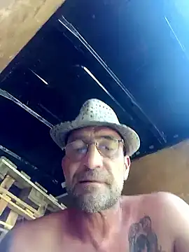Snapshot of javierpasteur69 chatting on June 18, 2026, 9:14 am javierpasteur69 online show from June 18, 2026, 9:14 am