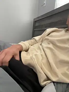 Snapshot of leisurelycriminal chatting on October 13, 2025, 4:41 pm leisurelycriminal online show from October 13, 2025, 4:41 pm