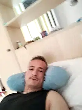 frankthefuck69 online show from October 14, 2025, 11:22 am