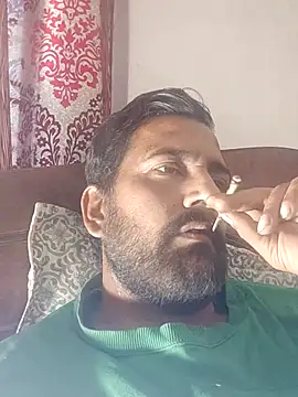 Snapshot of MAGNETICDADDY8 chatting on December 1, 2025, 2:56 am MAGNETICDADDY8 online show from December 1, 2025, 2:56 am