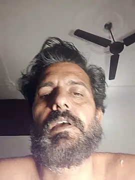 MAGNETICDADDY8 online show from January 8, 2026, 9:10 pm