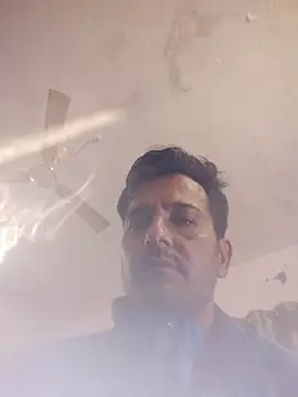 Snapshot of MAGNETICDADDY8 chatting on October 28, 2025, 3:40 am MAGNETICDADDY8 online show from October 28, 2025, 3:40 am