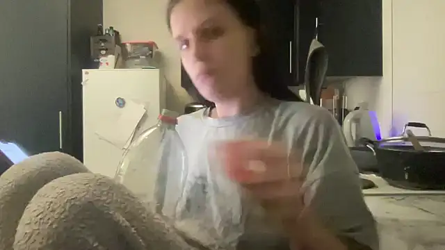 Snapshot of dixie_leigh chatting on February 22, 2025, 8:42 pm dixie leigh online show from February 22, 2025, 8:42 pm