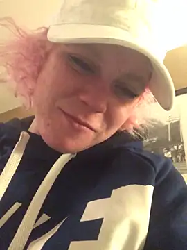 Snapshot of XxxDRAMAxxX chatting on February 4, 2025, 2:21 pm XxxDRAMAxxX online show from February 4, 2025, 2:21 pm