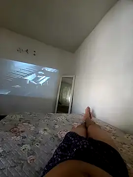 manterei2 online show from February 5, 2026, 7:32 pm