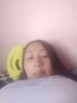 Snapshot of boobsTaylor chatting on January 17, 2025, 4:04 pm boobsTaylor online show from January 17, 2025, 4:04 pm