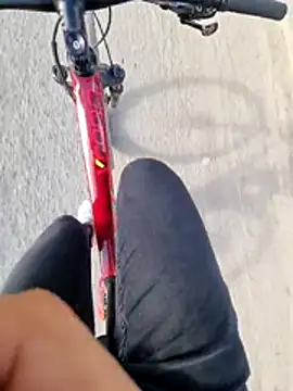 Snapshot of Black-Flack chatting on December 15, 2025, 10:10 am Black-Flack online show from December 15, 2025, 10:10 am