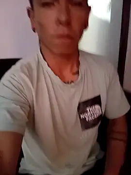 Snapshot of chispahot69_ chatting on January 4, 2025, 2:04 pm chispahot69 online show from January 4, 2025, 2:04 pm