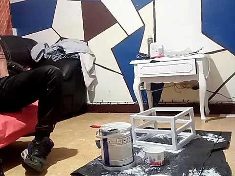 Snapshot of chispahot69_ chatting on October 22, 2025, 8:47 am chispahot69 online show from October 22, 2025, 8:47 am