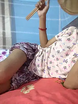 Snapshot of 124pakhi chatting on June 2, 2026, 5:02 pm 124pakhi online show from June 2, 2026, 5:02 pm