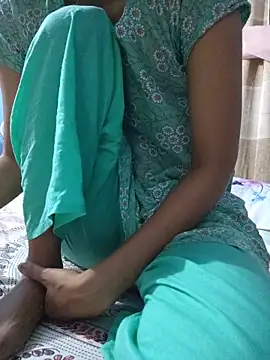 Snapshot of 124pakhi chatting on June 16, 2026, 7:19 am 124pakhi online show from June 16, 2026, 7:19 am