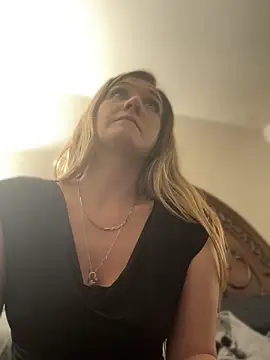 Kitty DaCocks online show from April 24, 2026, 1:07 am