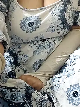 mallupriyapriya online show from October 9, 2025, 5:57 pm