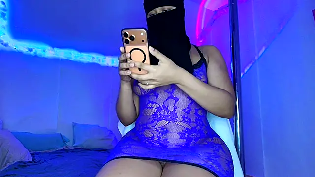 Amira bayby online show from March 7, 2026, 6:57 pm