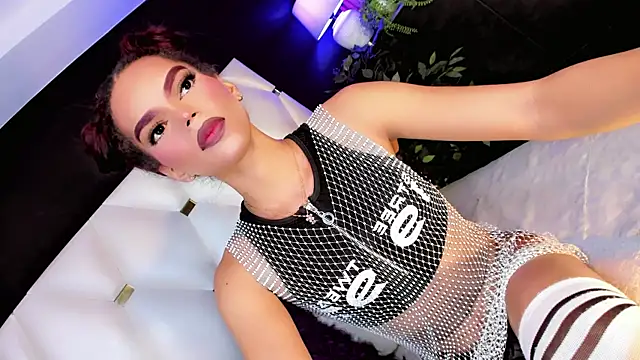 Snapshot of Diva_Smith02 chatting on April 12, 2026, 10:40 am Diva Smith02 online show from April 12, 2026, 10:40 am