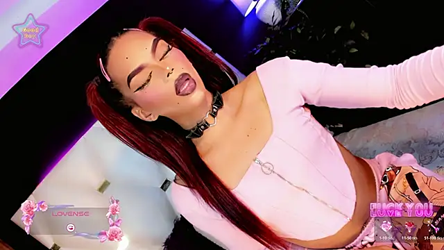 Diva Smith02 online show from May 11, 2026, 11:11 am