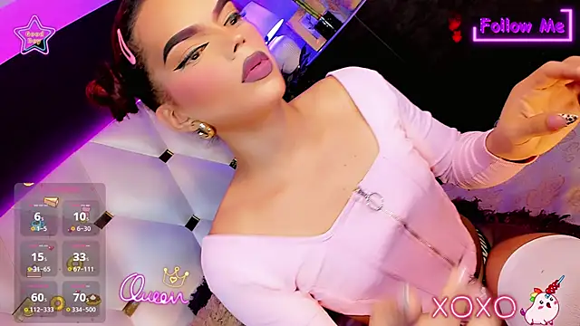 Diva Smith02 online show from May 17, 2026, 11:21 am
