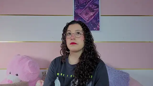 Snapshot of Charlotte__Miller chatting on December 15, 2025, 12:00 pm Charlotte Miller online show from December 15, 2025, 12:00 pm