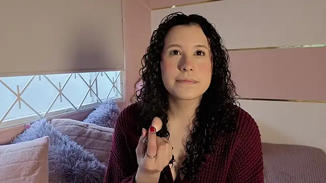 Snapshot of Charlotte__Miller chatting on September 29, 2025, 11:38 am Charlotte Miller online show from September 29, 2025, 11:38 am