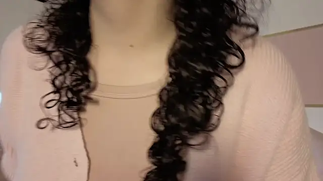 Snapshot of Charlotte__Miller chatting on October 10, 2025, 11:44 am Charlotte Miller online show from October 10, 2025, 11:44 am